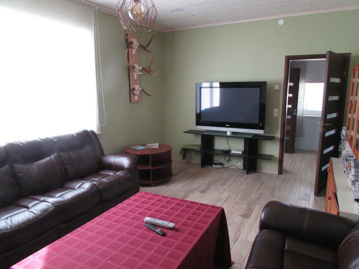 Jahimaja Majutus Apartment Kihelkonna